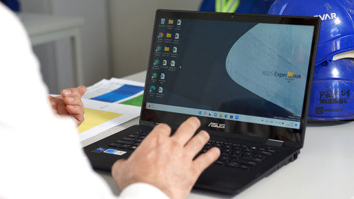Laptopurile business ASUS utilizate cu succes de Waldevar Energy, unul dintre cei mai mari producători de energie verde din România