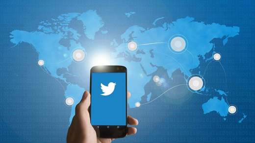 Uniunea Europeană l-a avertizat pe Elon Musk că va interzice Twitter dacă nu va modera conținutul conform regulilor sale stricte
