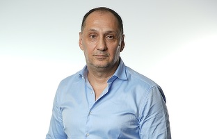 Afaceri în creștere pentru Team First Software