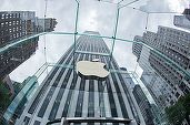 Vânzările mai scăzute de iPhone ale Apple, pe fondul problemelor de aprovizionare din China, generează primul profit ratat după 14 trimestre