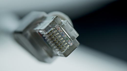 TABEL România urcă în clasamentul țărilor cu cel mai ieftin internet și intră în Top 5. Ce tarife sunt în alte țări