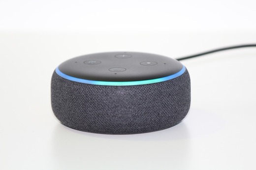 Amazon - amendă de zeci de milioane dolari pentru Alexa