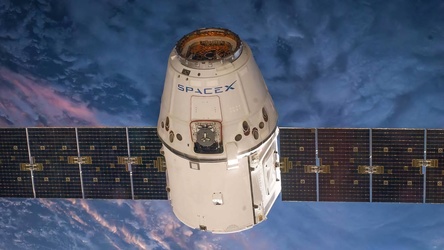SpaceX va retrage 100 de sateliți din cauza unei probleme tehnice