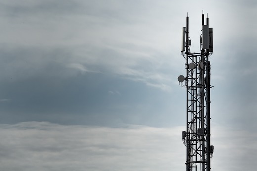 Orange și Vodafone extind proiectul-pilot al rețelei comune Open RAN 4G în anumite zone rurale din România. Orange va dezvolta un centru de expertiză în România, care să susțină implementările la scară a Open RAN pe întreaga rețea din Europa 