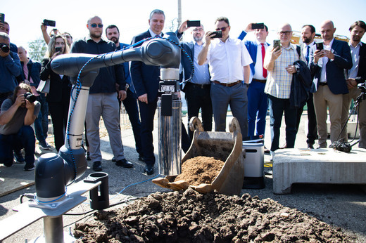 Universitatea Tehnică din Cluj-Napoca începe lucrările pentru construirea Institutului de Cercetare în Inteligența Artificială