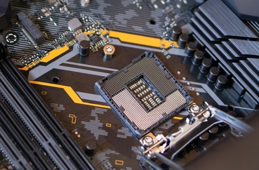 Mini-computerul Raspberry Pi s-a listat pe Bursa de la Londra. Prețul acțiunilor a crescut