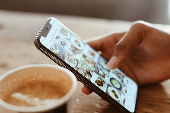 Ministrul american al sănătății cere Congresului să impună un avertisment pentru vizitatorii platformelor de socializare, similar cu mesajele de pe pachetele de țigări
