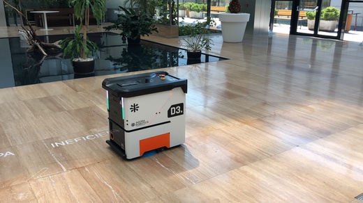 VIDEO A fost lansat primul robot autonom industrial dezvoltat și produs în România. CEO: Vrem să investim 3 milioane de euro într-o linie de producție