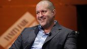 Jony Ive, legendarul designer al Apple, lucrează la un startup cu OpenAI și CEO-ul Sam Altman