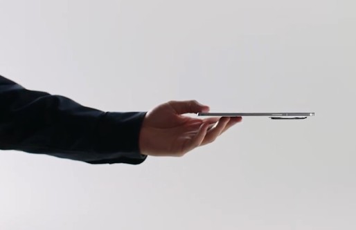 VIDEO Oppo lansează un telefon pliabil subțire, de 1.870 de dolari, pentru a concura Samsung și Huawei