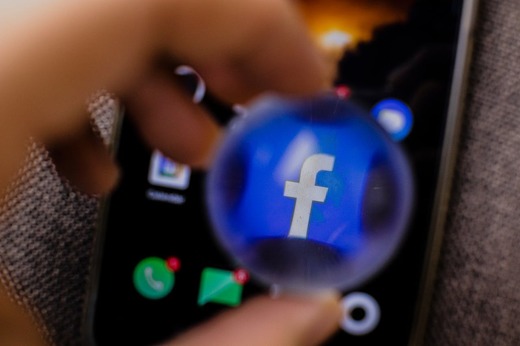 Cum optimizezi consumul de date mobile în aplicația Facebook