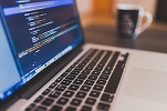 Cum actualizezi driverele pe Windows 11 automat și manual