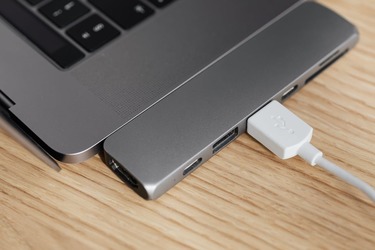 Cum transferi datele rapid pe un nou PC cu Windows 11