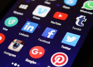 Noua Zeelandă dorește să interzică accesul la rețelele sociale pentru copiii sub 16 ani