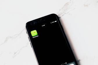 Cum elimini contactele inactive și menții o listă mereu relevantă pe WhatsApp 