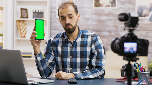 Cum folosești efectul green screen pe Android pentru clipuri virale