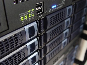 Microsoft și Amazon afectează concurența în sectorul cloud, avertizează autoritatea britanică de reglementare