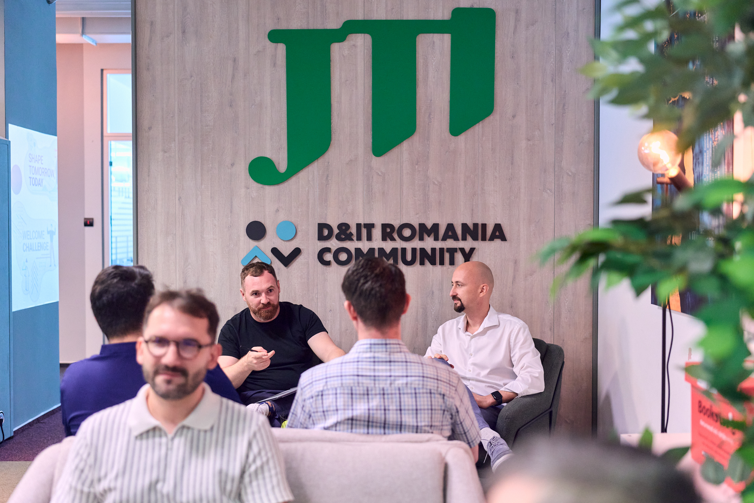 Hub-ul global IT înființat de JTI în România se extinde
