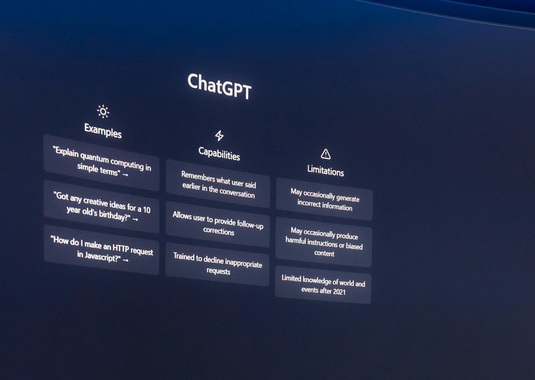 Cum să creezi teste interactive de e-learning cu ajutorul ChatGPT
