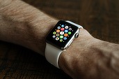 Cum împerechezi rapid un smartwatch Wear OS cu telefonul tău pe Android