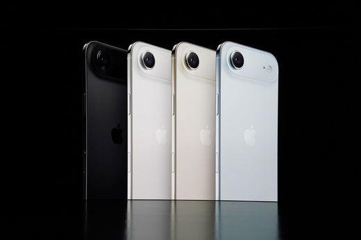 Apple a prezentat noile smartphone-uri iPhone 17