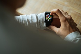 Notificări fără stres: filtre, rezumate și răspunsuri rapide pe ceas