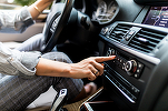 Cum faci să pui Waze și Spotify în ecran împărțit în Android Auto