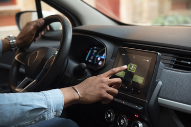 Cum folosești Asistentul Google pentru comenzi rapide în Android Auto