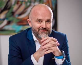ULTIMA ORĂ Life is Hard iese din piața telecom. Reorganizarea modelului de business