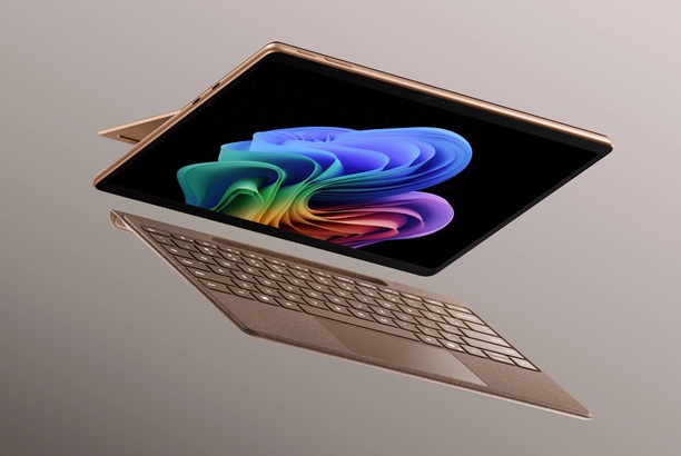 Microsoft anunță noi dispozitive Surface