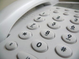 VIDEO Finlanda se desparte de telefonul fix după 150 de ani
