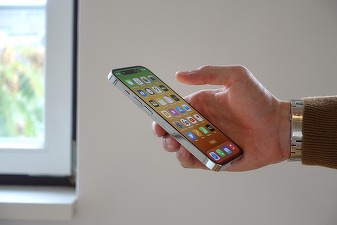 Google Traducere pentru iPhone te ajută să înțelegi meniuri, indicatoare și conversații în alte limbi