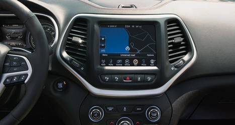 Problemele de securitate cibernetică cu care se confruntă Fiat Chrysler ar putea afecta și alți constructori