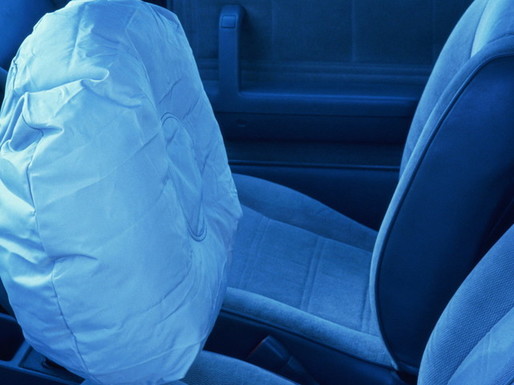 Volkswagen recheamă în service 680.000 mașini echipate cu airbag-uri Takata