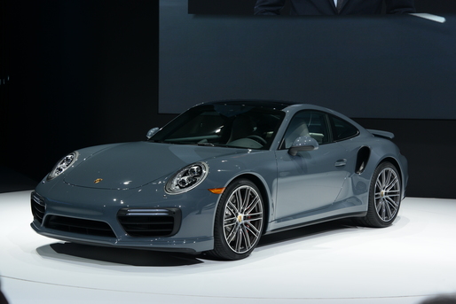 Porsche a obținut, în 2015, cele mai bune rezultate financiare din istoria companiei