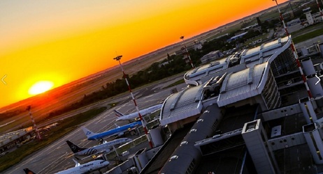 Foștii administratori Aeroporturi București, reinstalați la cererea instanței, dar schimbați în câteva secunde printr-un artificiu