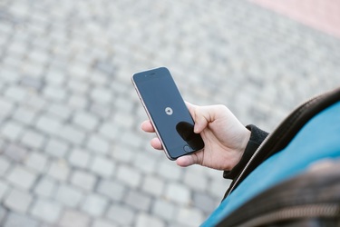 Timișoara devine al patrulea oraș din România unde este disponibil serviciul Uber. Tariful va fi cel mai mare din țară