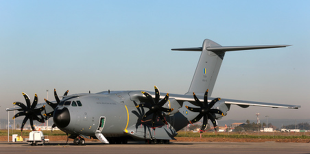 Profitul net al Airbus a scăzut în 2016 cu 66%, din cauza costurilor avionului militar de transport A400M