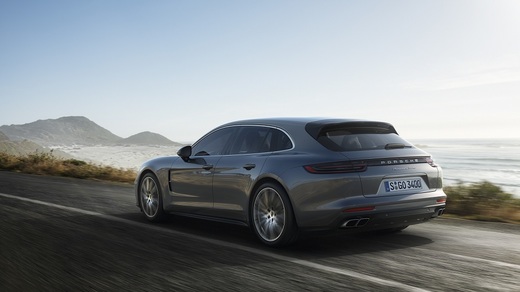 FOTO Porsche Panamera Sport Turismo, primul wagon cu eleron retractabil, poate fi comandat pentru 97.550 euro