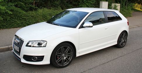 Audi recheamă în service peste 400 de modele A3, din România, pentru posibile defecțiuni ale ESC