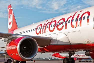 Lufthansa a oferit peste 100 milioane euro pentru o parte din activele Air Berlin - surse