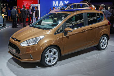 Ford Craiova a produs ultimul exemplar B-Max. Uzina intră în revizie și începe producția lui EcoSport