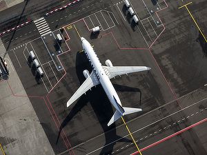 Ryanair a anunțat LISTA completă cu zborurile anulate până la finalul lunii octombrie. Ce zboruri din România apar pe listă