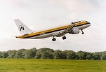 Monarch Airlines a dat faliment, Guvernul britanic va repatria 110.000 de turiști