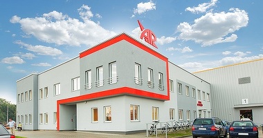 VIDEO&FOTO Distribuitorul polonez de piese auto Auto Partner se extinde în România