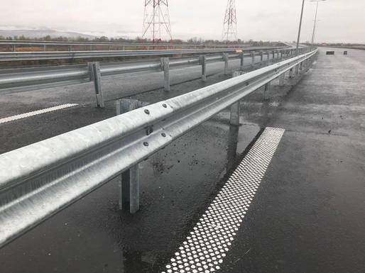 Ministrul Transporturilor, aflat în inspecție pe autostrada Lugoj – Deva, susține că anul viitor vor fi dați în folosință ”cel puțin” 150 de kilometri de autostradă