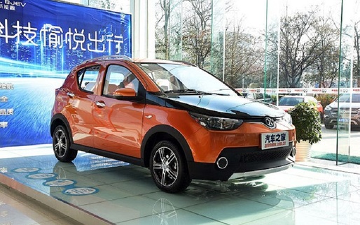 Un automobil chinezesc a devenit cea mai vândută mașină electrică din lume, devansând în premieră Nissan Leaf