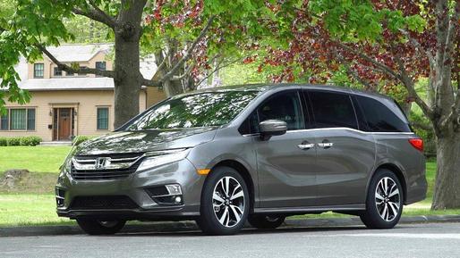 Honda cheamă înapoi în service 900.000 de automobile