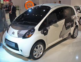 Grupul PSA și holdingul japonez Nidec vor construi o fabrică de motoare electrice pentru mașini