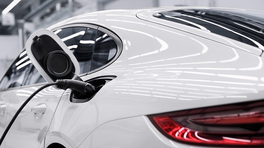 Cele mai multe Porsche Panamera vândute în Europa sunt echipate cu motorizare hibrid